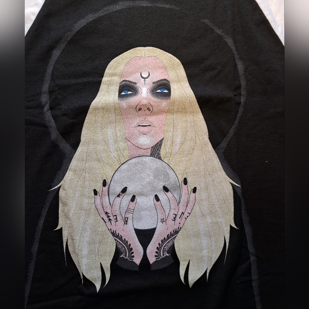 NEW Raglan Shirt - Picture 5 of 6